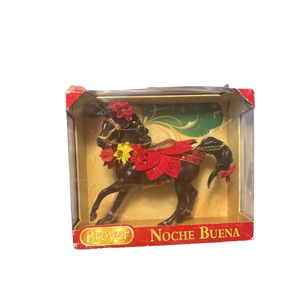 Breyer Noche Buena 2012 Holiday Horse Traditional Scale Model 700112 New in Box